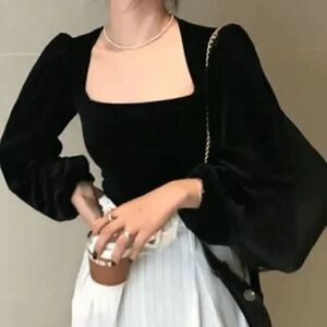 Girls Black Queen Anne Neckline Balloon-Sleeve Velvet Top